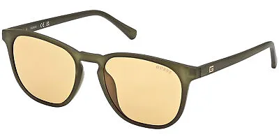Guess Men's Matte Dk Green Crystal Vintage Style Round Sunglasses GU00061 97E • $24.99