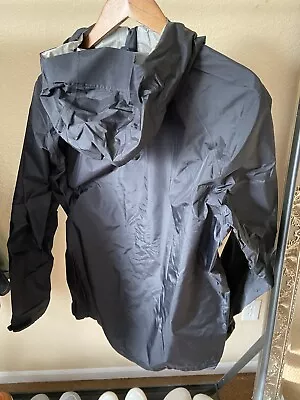 Patagonia Torrentshell 2.5L Rain Jacket Men’s Large • $99