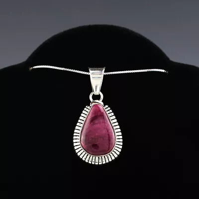 Native American Navajo Sterling Silver & Spiny Oyster Pendant • £79.91