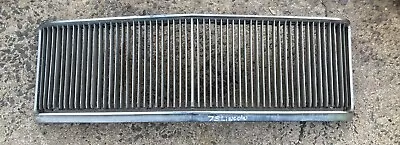 Vintage Original Used Lincoln CONTINENTAL Town Car 1974 Grille Assembly • $60