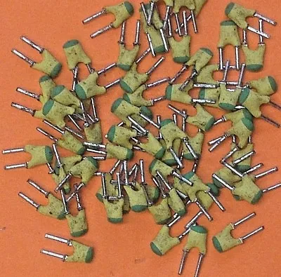 4700pf (4N7) 63v Ceramic Plate Capacitor (x 100) • £3.50