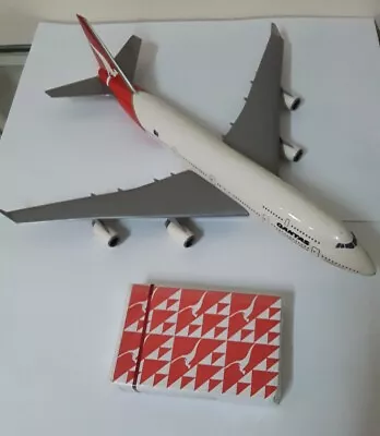 Qantas Boeing 747- 400 Model Scale 1:250 + Playing Card Sealed • $25