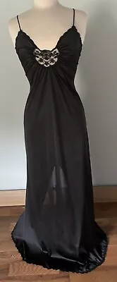 Vintage VANITY FAIR Long Nylon Spaghetti  Strap Back Split Nightgown SZ 32 • $19.54