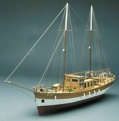 Mantua Model 753 - Trotamares Motor Schooner Boat 1:43 Kit • $228.92