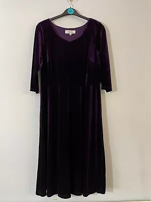 Vintage Lily Eva Women's Velvet Purple A-line Midi Dress Size UK18 EU46 • £18.99