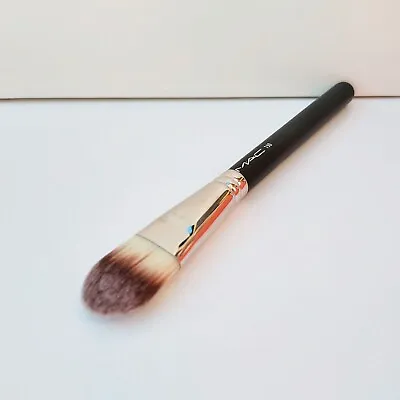 1x MAC 190 Foundation Brush Full Size Brand New! • $18.23