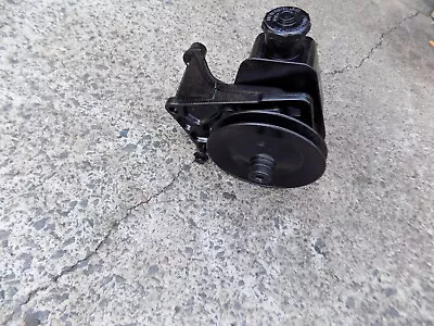 Genuine Ford Xa Xb Xc Gt Sedan Or Coupe Clevland Power Steering Pump & Bracket • $79