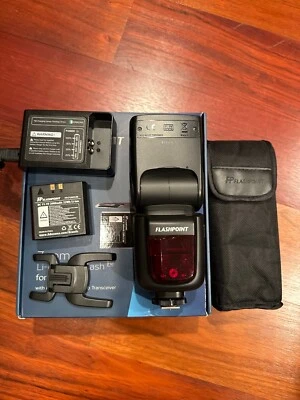 $130 • Buy Flashpoint Zoom Li-ion R2 TTL On-Camera Flash Speedlight For Fuji (V860II-F)