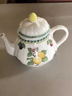 Villeroy Boch Premium Porcelain French Garden Flearence Teapot Lemons 1 Quart  • $169