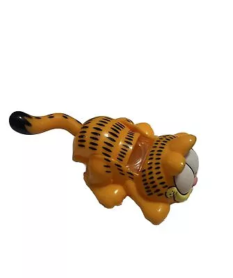 Vintage Garfield Magnifying Glass Toy Cat • $9.99