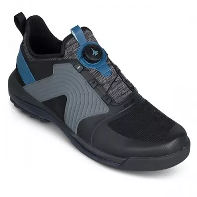 KR Strikeforce MAVERICK Fast Twist Right-Handed Bowling Shoes BLACK/COBALT • $99.95