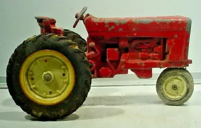 Vintage Ertl Red Ihc Toy Tractor • $1.85