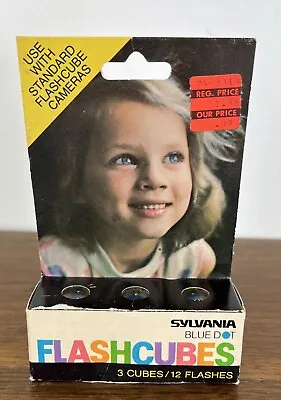 Vintage Sylvania Blue Dot Flashcubes Camera Flash Cubes  3 Cubes/12 Flashes • $5