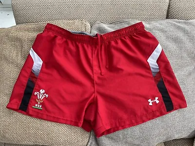 Under Armour Wales Home Rugby Union Shorts 2013-14 Size XL In Great Condition • £25