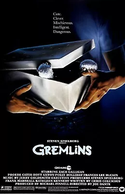 Gremlins Movie Poster Print : 11 X 17 Inches • $13.96