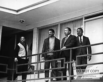 Martin Luther King Jr. On The Balcony Of The Lorraine Motel 8x10 Photo (ab-520) • $8.87