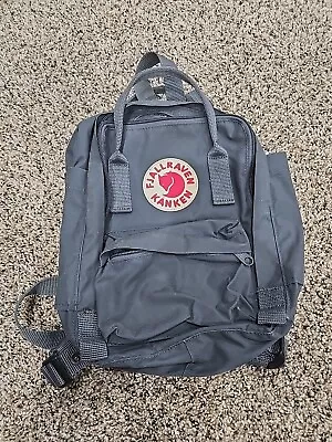 Fjallraven Kanken Small Backpack Grey • $45