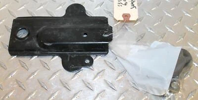 $12.17 • Buy 2009 Yamaha V Star 1300 Gas Fuel Tank Mount Bracket Dampers 3d8-2413y-00-00