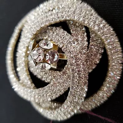 Magnetic Brooch Round Clear Rhinestones Mother's Day Valentines Circles • $21