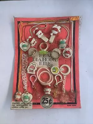Vintage Charms And Toys Old Gumball Vending Machine Display Diamond Ring • $16.99