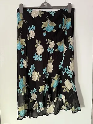 Tagg Black & Blue Floral Floaty Midi Skirt Size 18 • £3.50