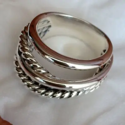 CROSSOVER NARROW RING By DAVID YURMAN - Size 7.5- W/DY Pouch • $199