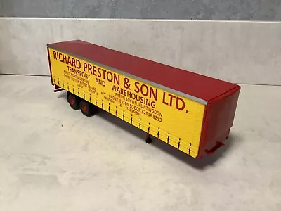 Corgi Model Truck 1:50 Scale - RICHARD PRESTON CURTAINSIDE TRAILER • £17.99