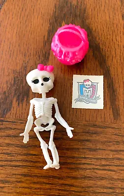 Monster High Doll Draculaura Ghouls Rule Pet Skeleton With Pink Bow Small 3  • $16.99