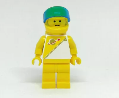 LEGO Minifgure Astronaut Futuron Spaceman Yellow Good Condition • $16.50