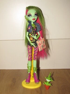 £40 • Buy Monster High Rare Venus Mcflytrap Doll With Bag, Pet & Stand - First Wave