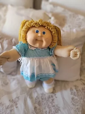 1986 Cabbage Patch Kid HM8 BUTTERSCOTCH DOUBLE PONIES And BLUE EYES. COLECO • $32.50