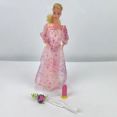 Vintage 1978 Gorgeous Kissing Barbie Doll  In Original Pink Dress Brush Flowers • $74.39