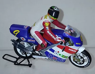 1:24 Scale 1995 TEAM  KANEMOTO HONDA NSR500 Rider ALEXANDRE BARROS : ONYX M014 • $1.99