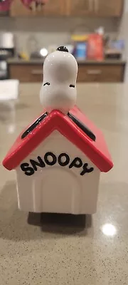 Vintage Peanuts Snoopy Dog House Music Box • $45