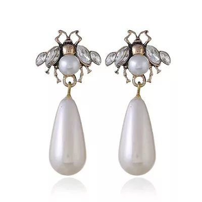 ZARD Bumble Bee Pearl Teardrop Vintage Drop Earring In White Rhinestone Crystal • $17.39