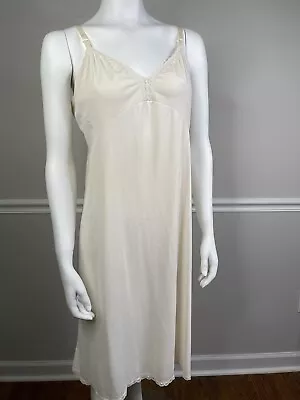 Vintage Shadow Line Nylon Full Slip Size 42 Tall Sexy Ivory Made In USA • $29.95