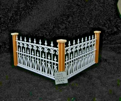 VICTORIAN POST - FENCE NOT INCLUDED   1/12 Scale Dollhouse Miniature   MWNWC2 • $5.15