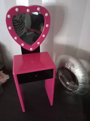 Chad Valley DESIGN A FRIEND Doll ~ DRESSING TABLE  • £0.99