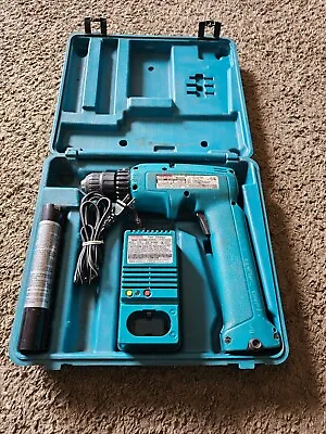 Makita 6095D 9.6V Cordless 3/8  Drill With 1 Fast Charger 1 Battery And 1 Case • $21.99