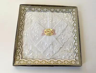 Boxed Hankies Set Vintage White Cotton Floral Embroidered Lot 2 Handkerchiefs • $12