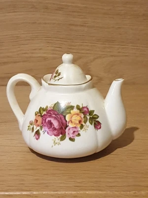 £2 • Buy Vintage Fine Bone China Miniature Teapot Cottage Rose