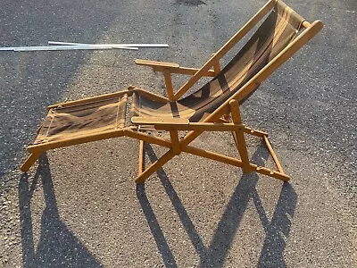 VINTAGE RETRO CLOTH WOOD FRAME SLING FOLDING BEACH CHAIR. Very Usable. I USED IT • $159