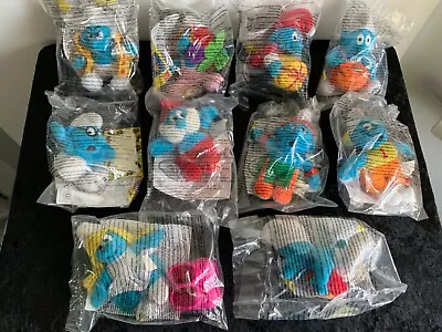 1999 NEW/SEALED-McDONALDS-HAPPY MEAL-10 DIFFERENT SMURFS-COLLECTORS-SOFT TOYS • £14.99