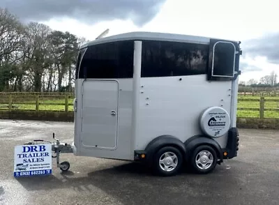 Ifor Williams HBX 403 Horse Trailer • £6850