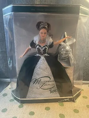 Millennium Princess Teresa Keepsake 2000 Green Dress Barbie Doll Collectible • $24.99