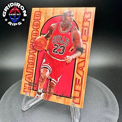 Michael Jordan 1995 Fleer Flair Hardwood Leader Insert Chicago Bulls NBA Card #4 • $1