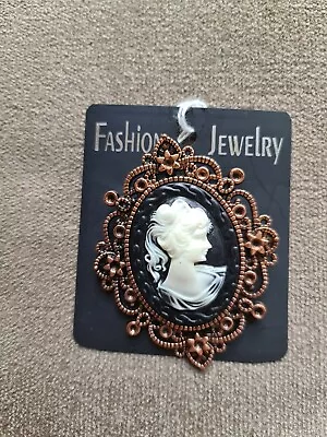 Steampunk Goth Copper Lace Cameo Setting Brooch - Black/white Victorian Lady • £5.99