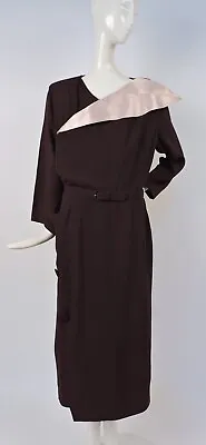 Vintage 1940’s Brown Gabardine Dress W Unique Thick Stitched Satin Collar Detail • $165