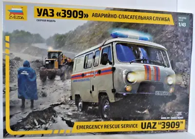 Zvesda 1:43 Scale UAZ 3909 Emergency Rescue Ambulance Kit • $23.63