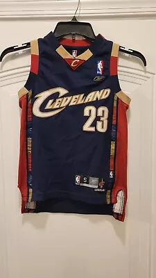 Youth Small Reebok LeBron James Jersey Cleveland Cavaliers #23 Blue • $15